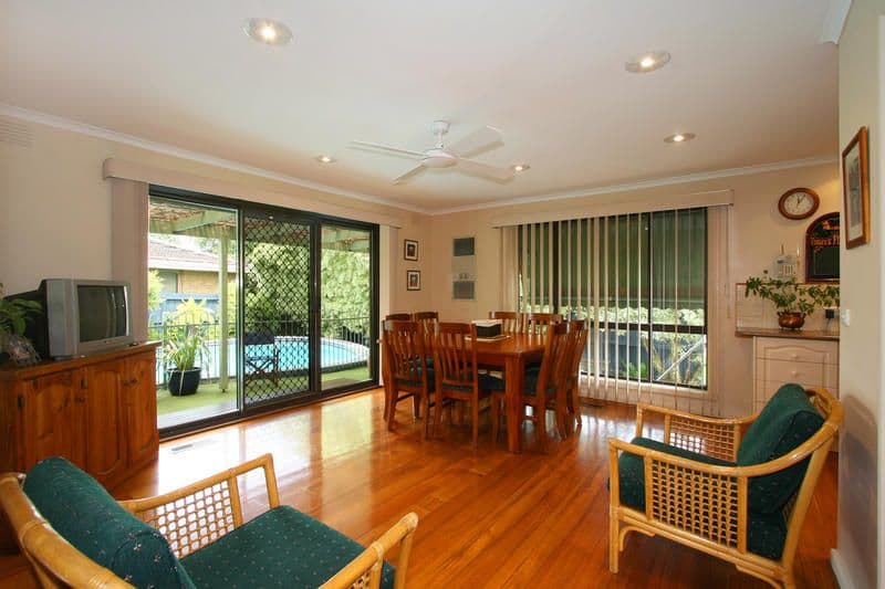 28 Kubis Crescent, DINGLEY VILLAGE VIC 3172, Dingley Village - Thumbnail 4