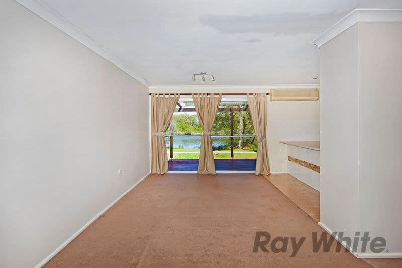 15 Costa Avenue, SAN REMO NSW 2262, San Remo - Thumbnail 4