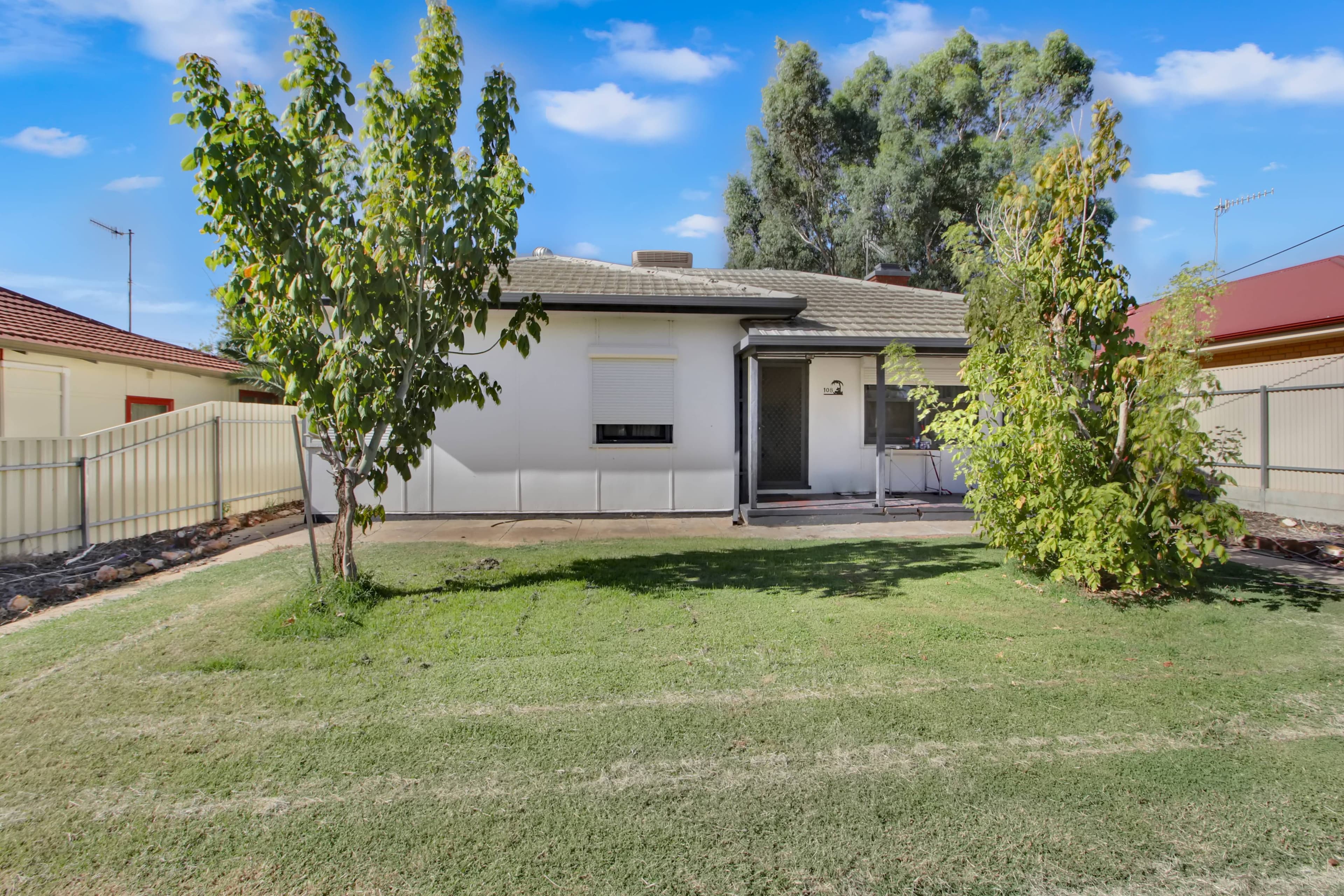 108 Seventeenth Street, Renmark SA 5341, Renmark - Image 1