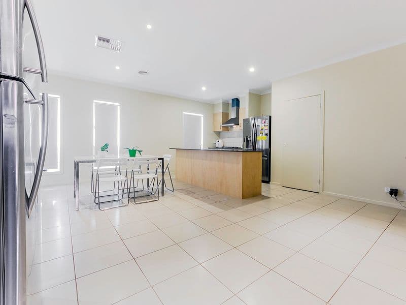 4 Woodlands Street, Tarneit VIC 3029, Tarneit - Thumbnail 4