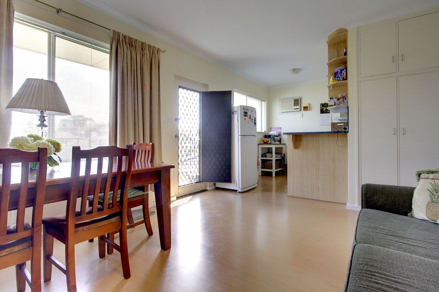 6 Gilmore Road, HENLEY BEACH SOUTH SA 5022, Henley Beach South - Thumbnail 2