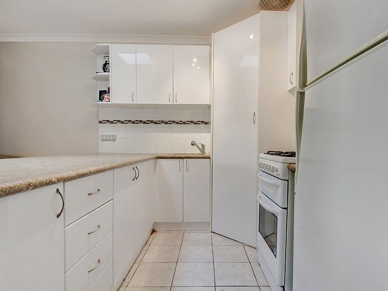 12 Wroxton Street, MIDLAND WA 6056, Midland - Thumbnail 3