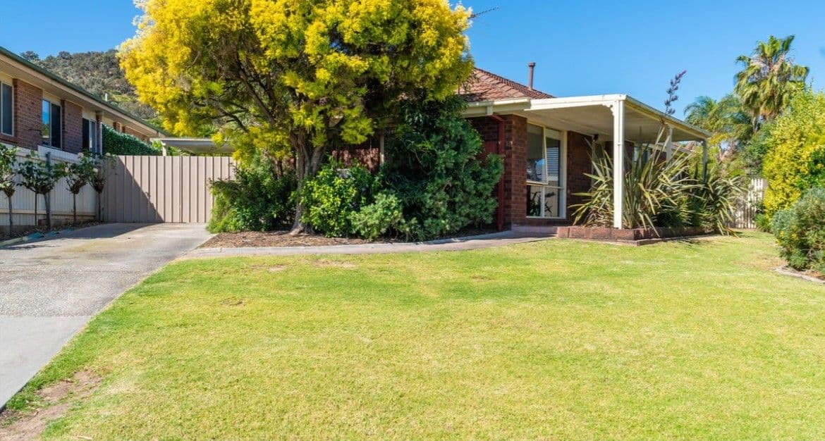 4 Dimbanna Court, Springdale Heights NSW 2641, Springdale Heights - Image 1