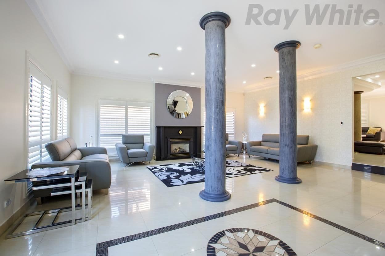 19 Harraden Drive, West Hoxton - Thumbnail 3
