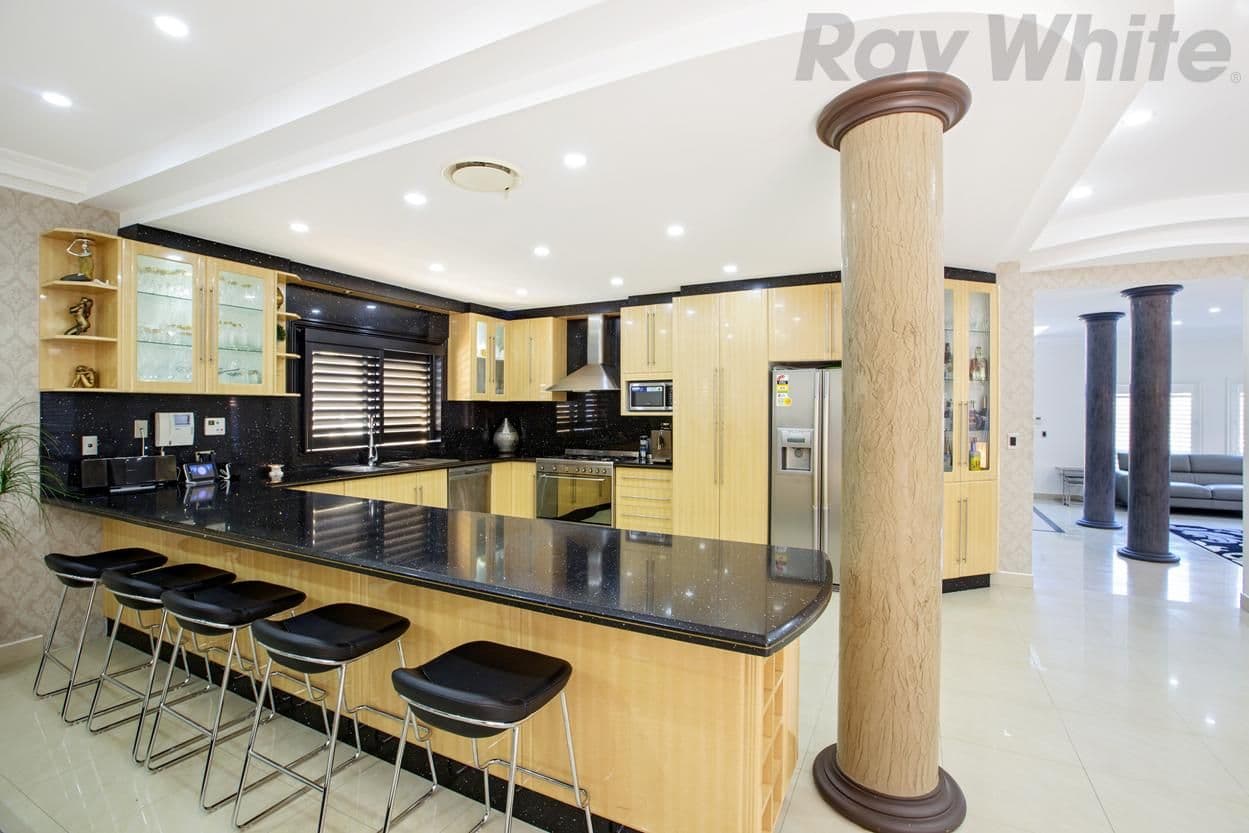19 Harraden Drive, West Hoxton - Thumbnail 5
