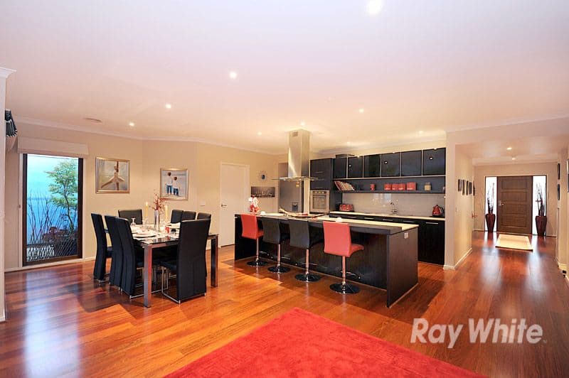 6 Limousin Court, BERWICK VIC 3806, Berwick - Thumbnail 3