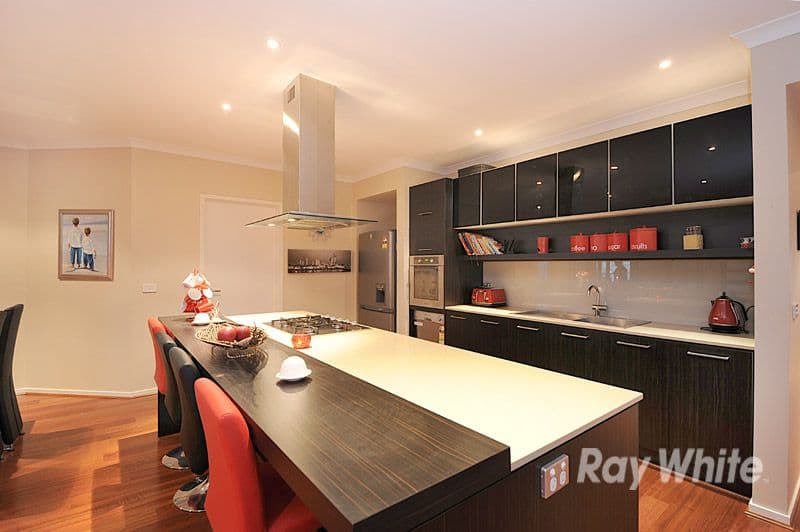 6 Limousin Court, BERWICK VIC 3806, Berwick - Thumbnail 5