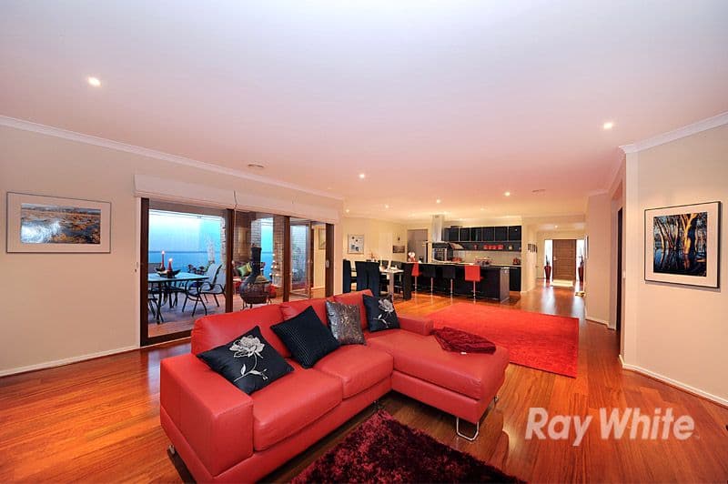 6 Limousin Court, BERWICK VIC 3806, Berwick - Thumbnail 7