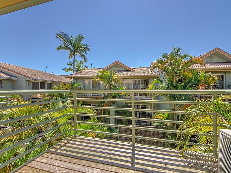 215 Cottesloe Drive, MERMAID WATERS QLD 4218, Mermaid Waters - Thumbnail 8