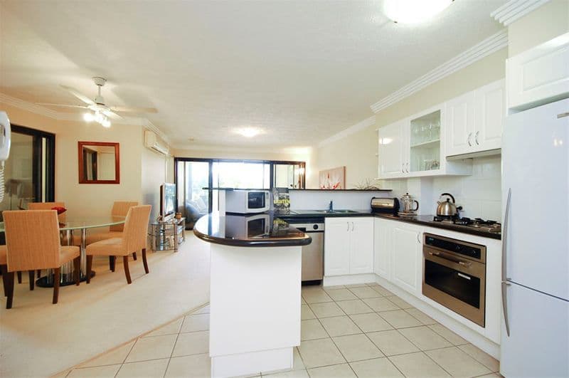 118 Oxlade Drive, NEW FARM QLD 4005, New Farm - Thumbnail 3