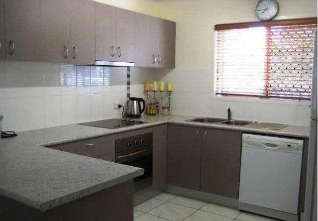 35 Van Eldik Avenue, ANDERGROVE QLD 4740, Andergrove - Thumbnail 3