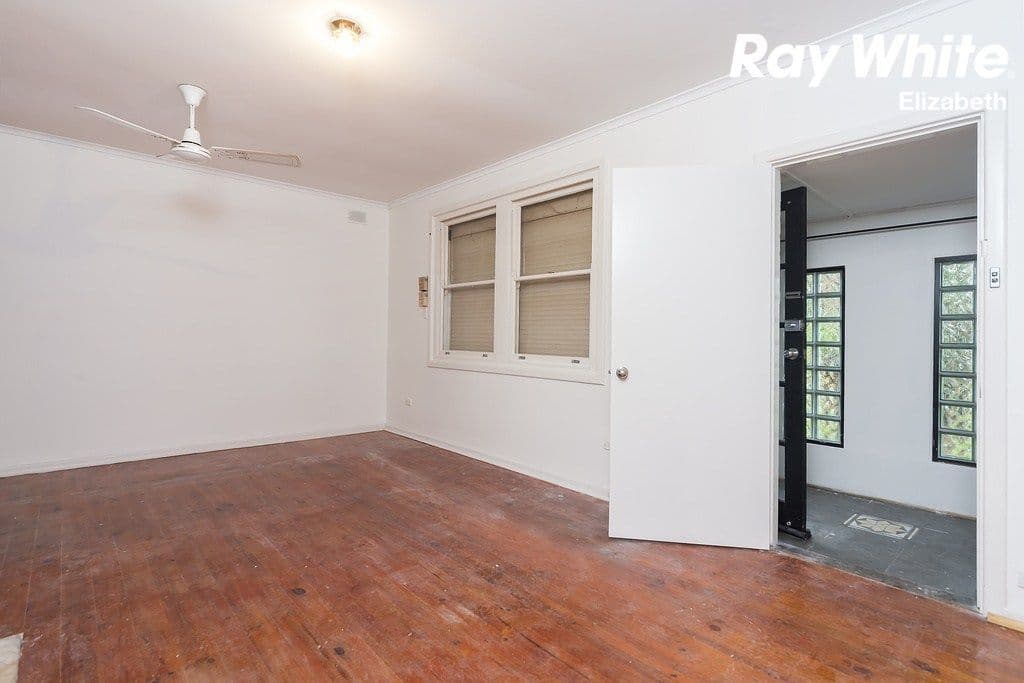 57 St Leonard Crescent, Elizabeth Downs SA 5113, Elizabeth Downs - Thumbnail 4
