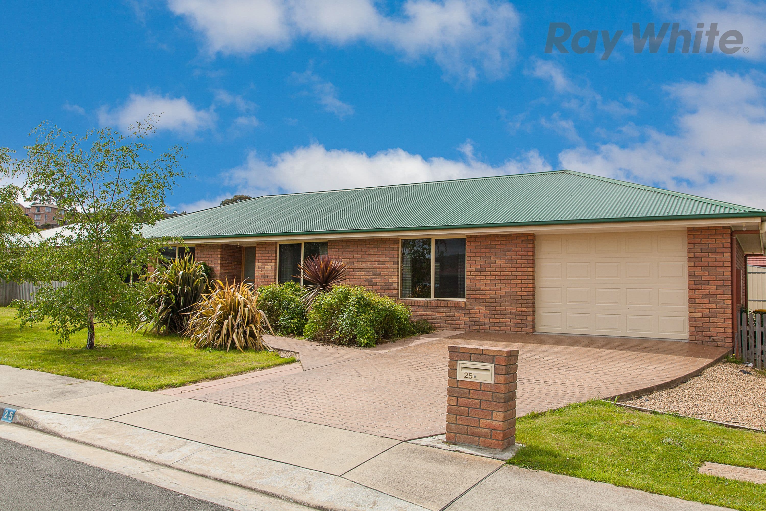 25 Manor Gardens, Kingston TAS 7050, Kingston - Image 1