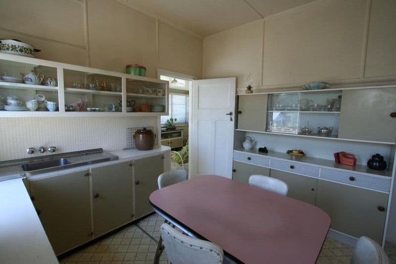 87 Logan Street, TENTERFIELD NSW 2372, Tenterfield - Thumbnail 7