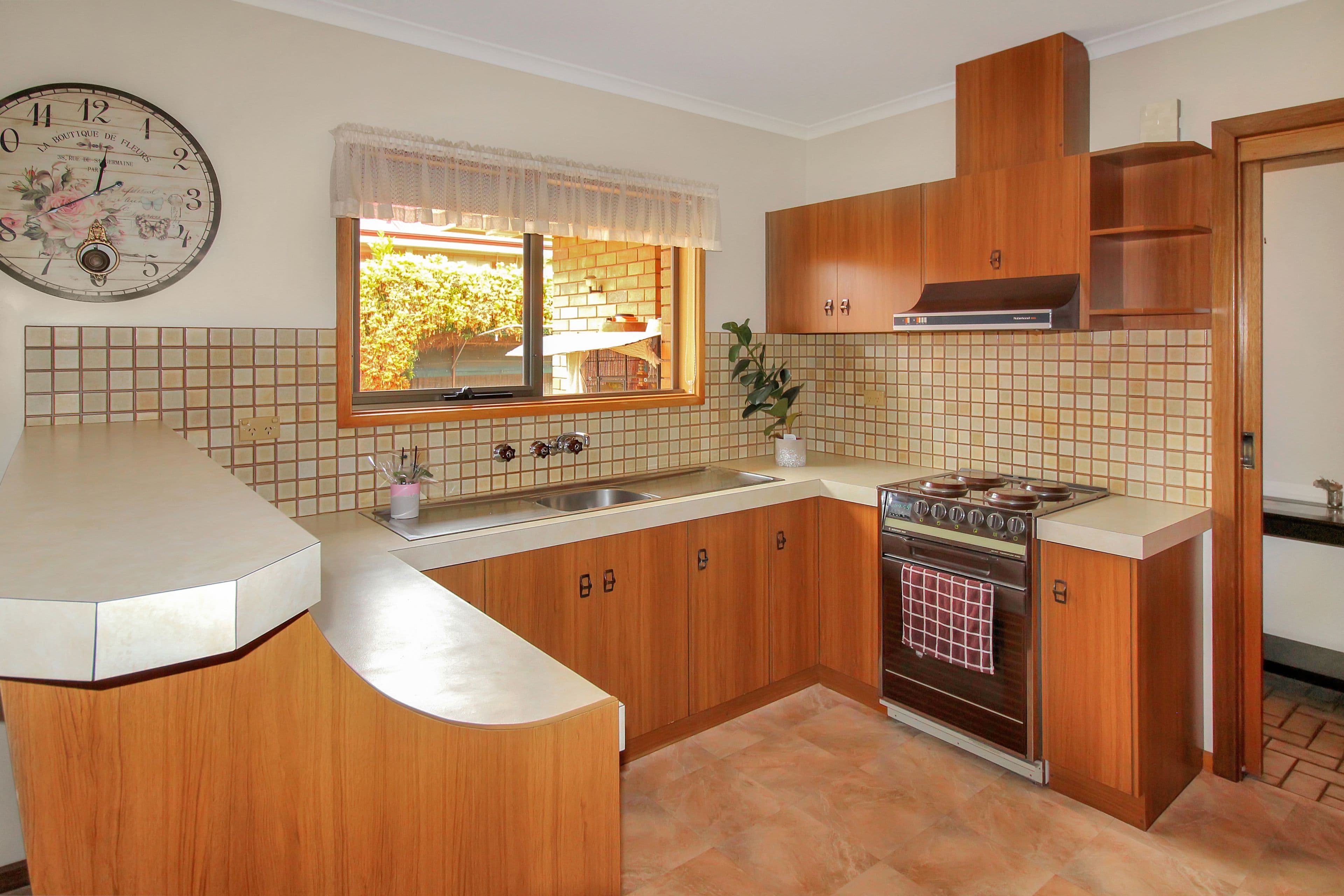 39 Thurk Street, Renmark SA 5341, Renmark - Thumbnail 2