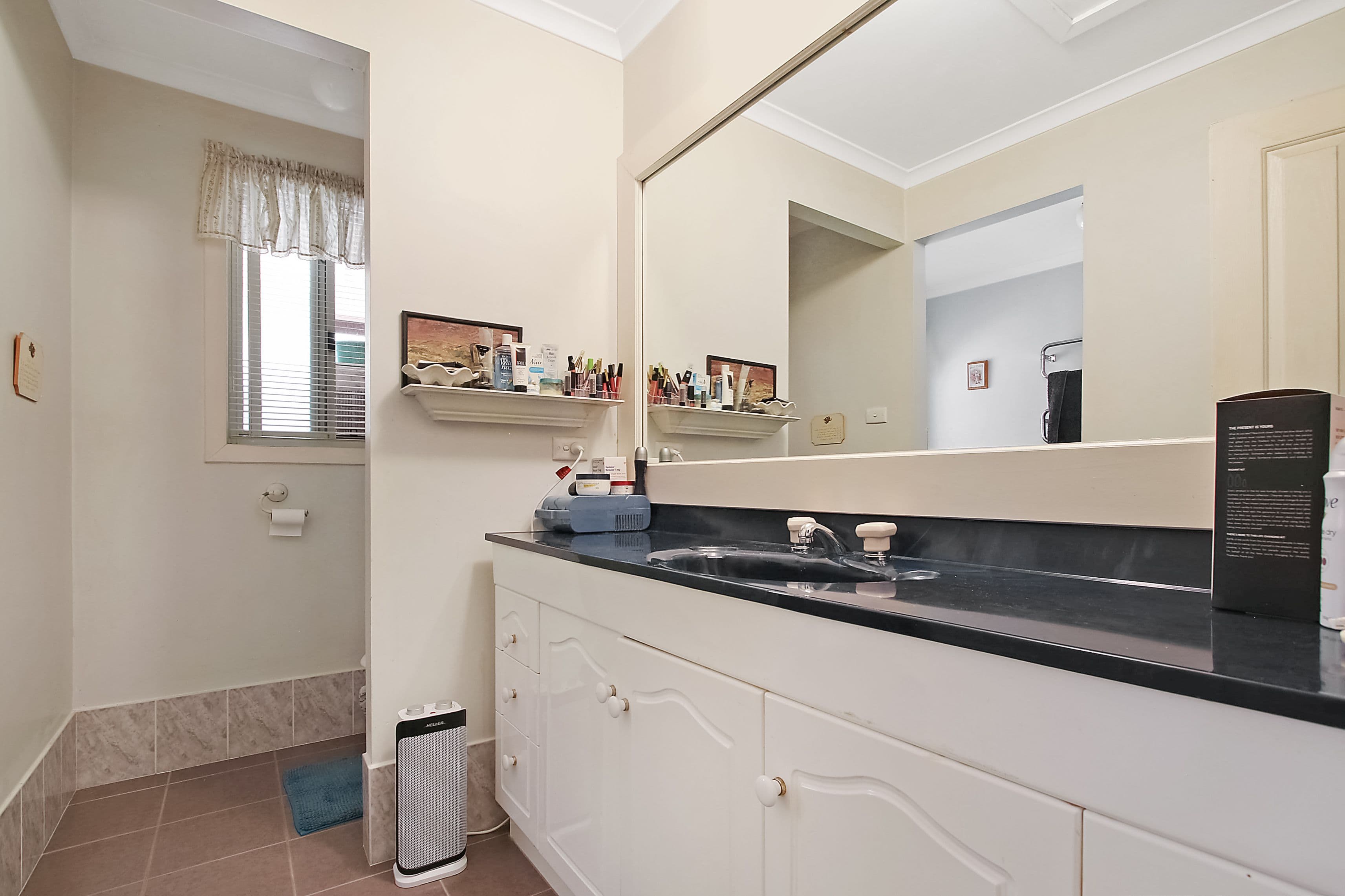 3 Johnson Court, Howlong NSW 2643, Howlong - Thumbnail 3