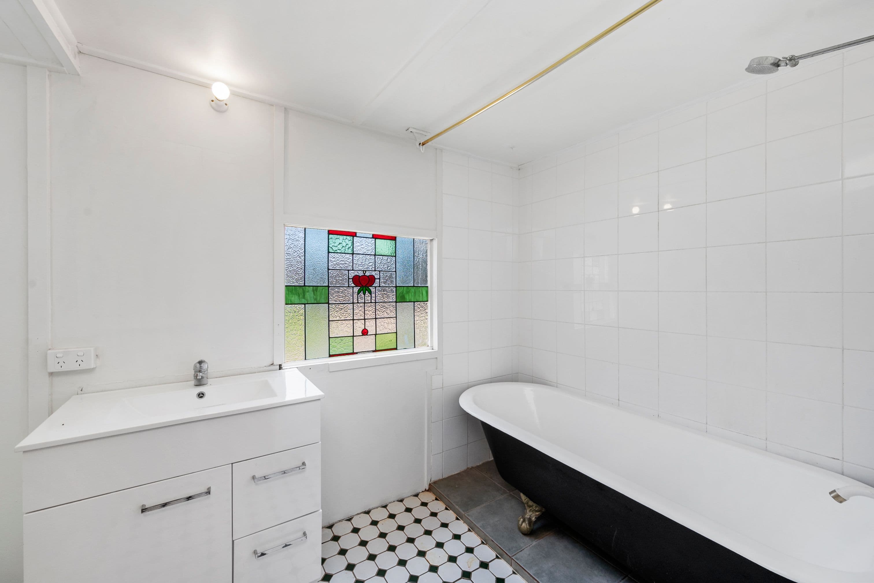 6 Castling Street, West End QLD 4810, West End - Thumbnail 4