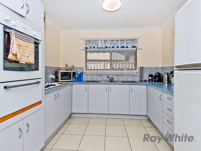 15 Cascade Street, Kippa-Ring QLD 4021, Kippa-Ring - Thumbnail 8
