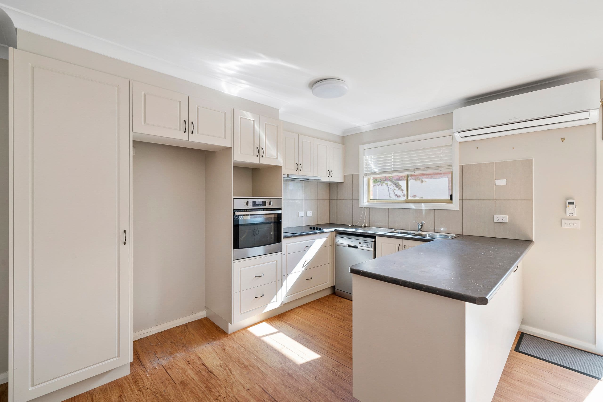 34 Nixon Street, Benalla VIC 3672, Benalla - Thumbnail 3