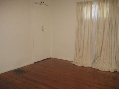 8 Yarran Street, COONAMBLE NSW 2829, Coonamble - Thumbnail 6