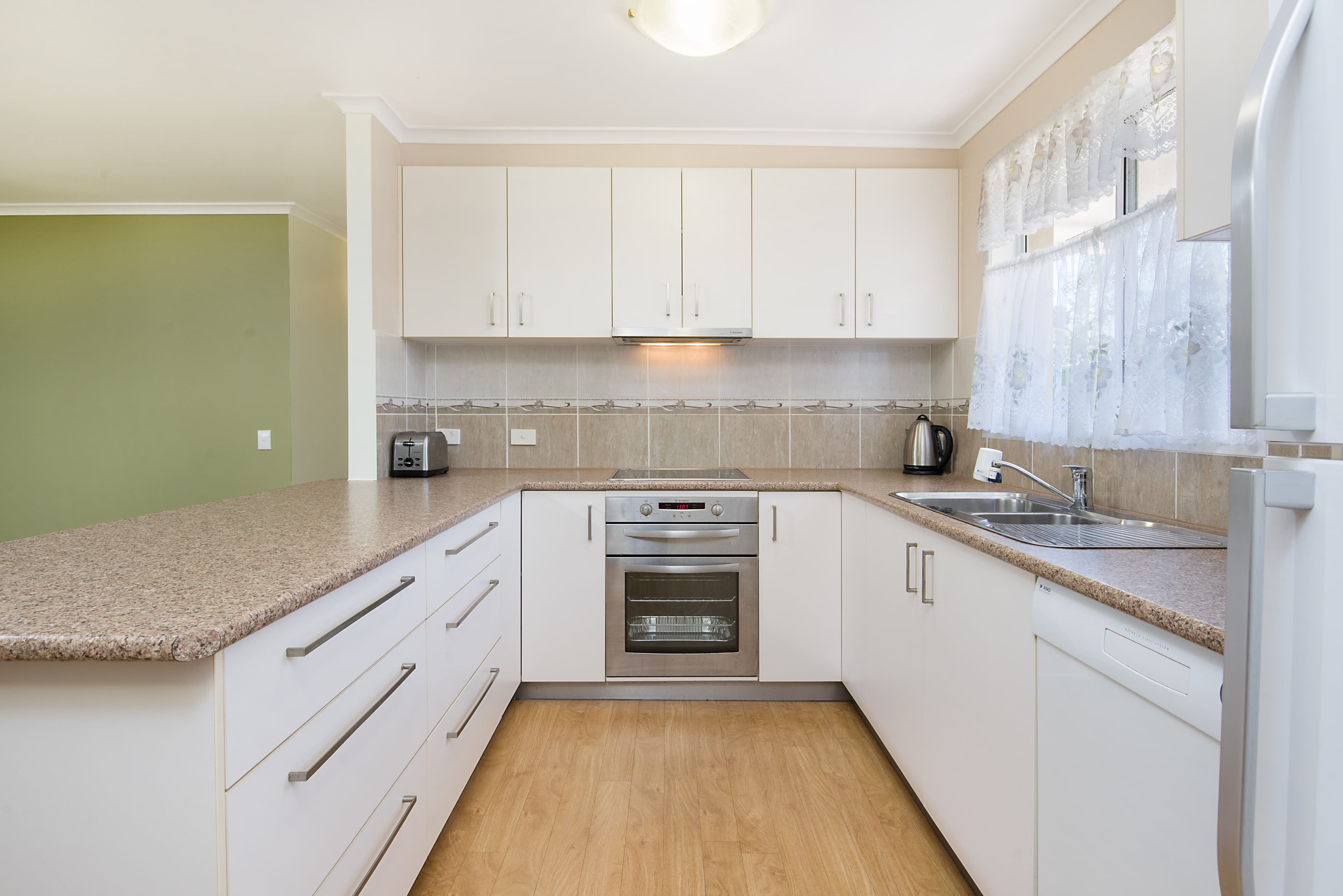 301 Main Road, Kuluin QLD 4558, Kuluin - Thumbnail 3