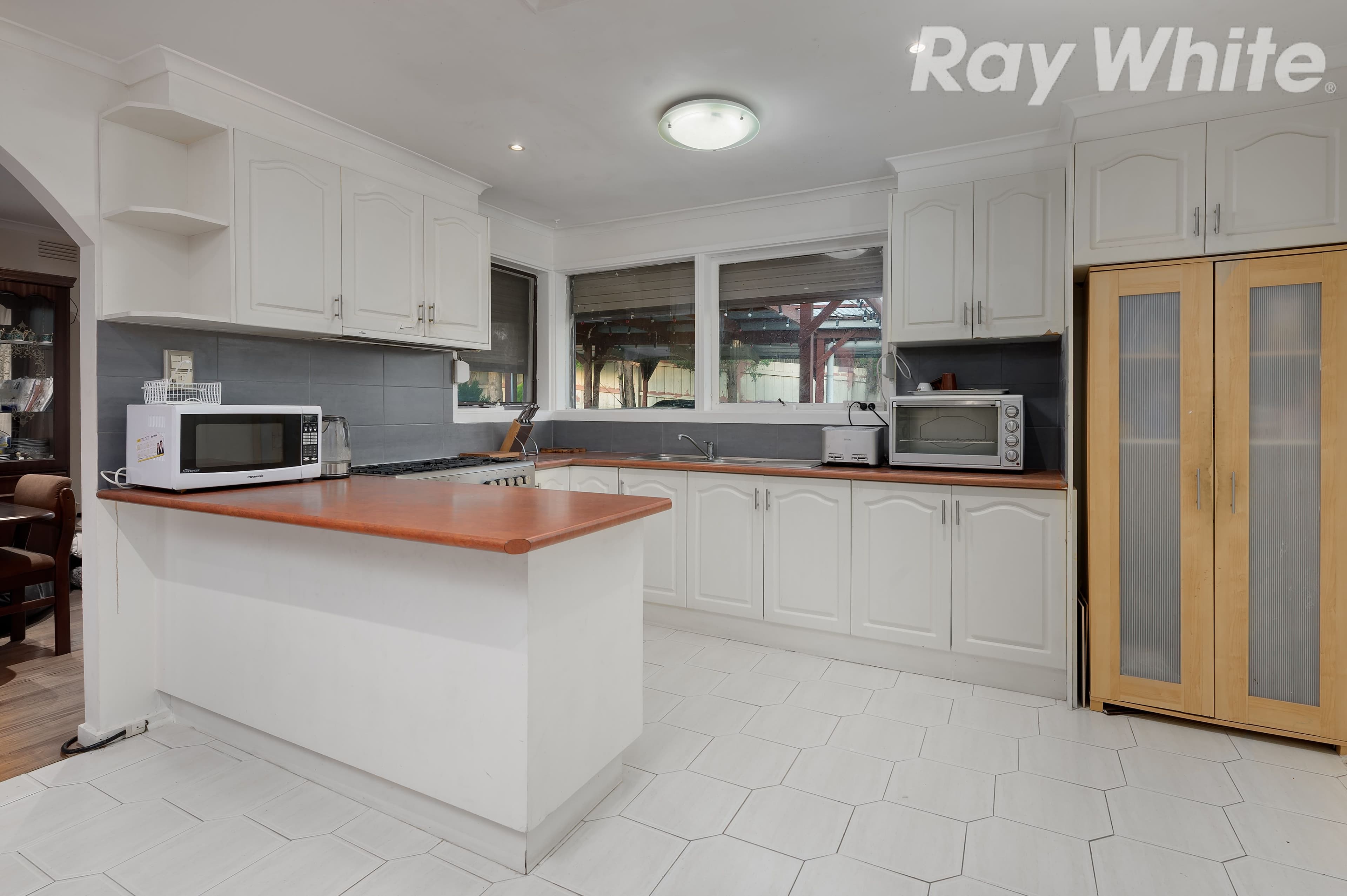 12 Fifer Rise, Bundoora VIC 3083, Bundoora - Thumbnail 3