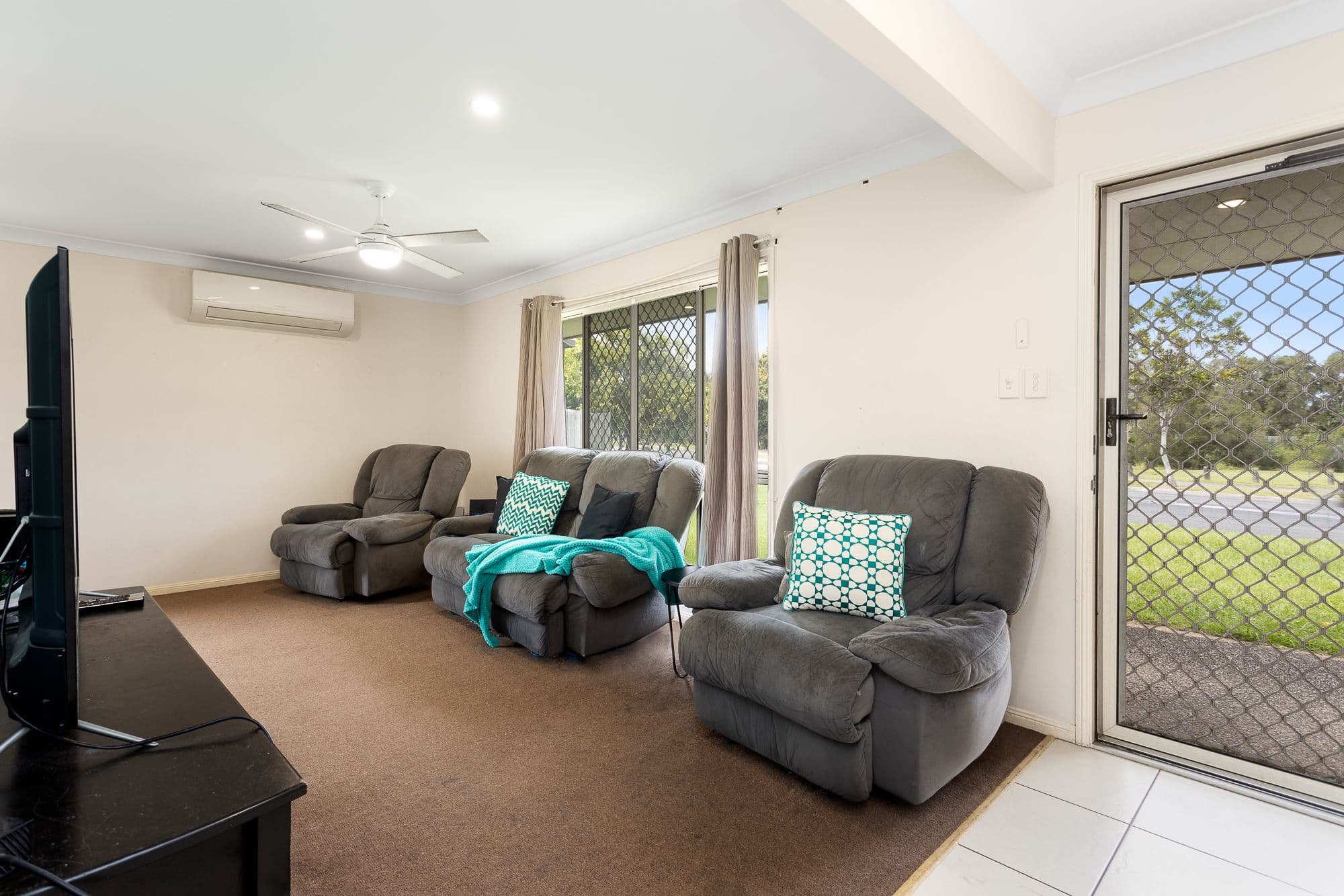 4 Fernbrook Drive, Morayfield QLD 4506, Morayfield - Thumbnail 5