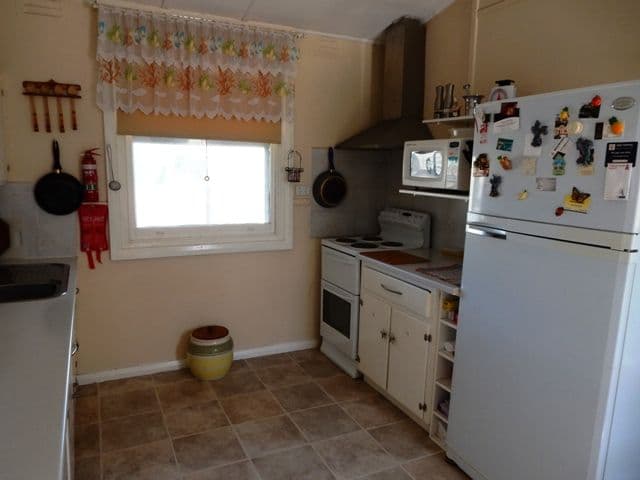 22 Cooper Street, Clinton SA 5570, Clinton - Thumbnail 4
