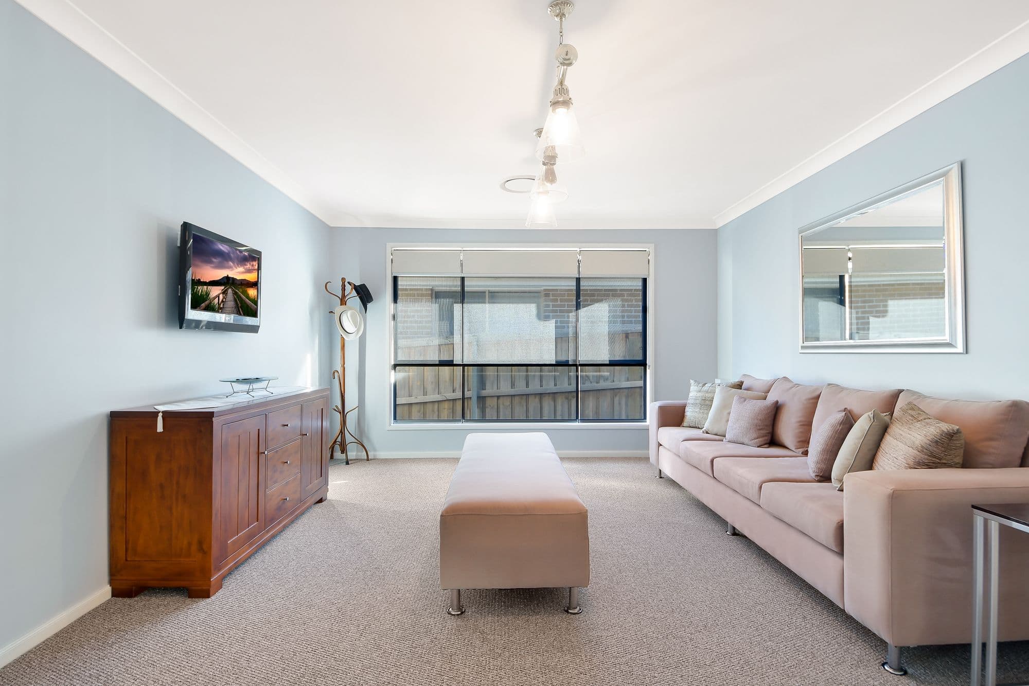 100 Hampshire Boulevard, Spring Farm - Thumbnail 7