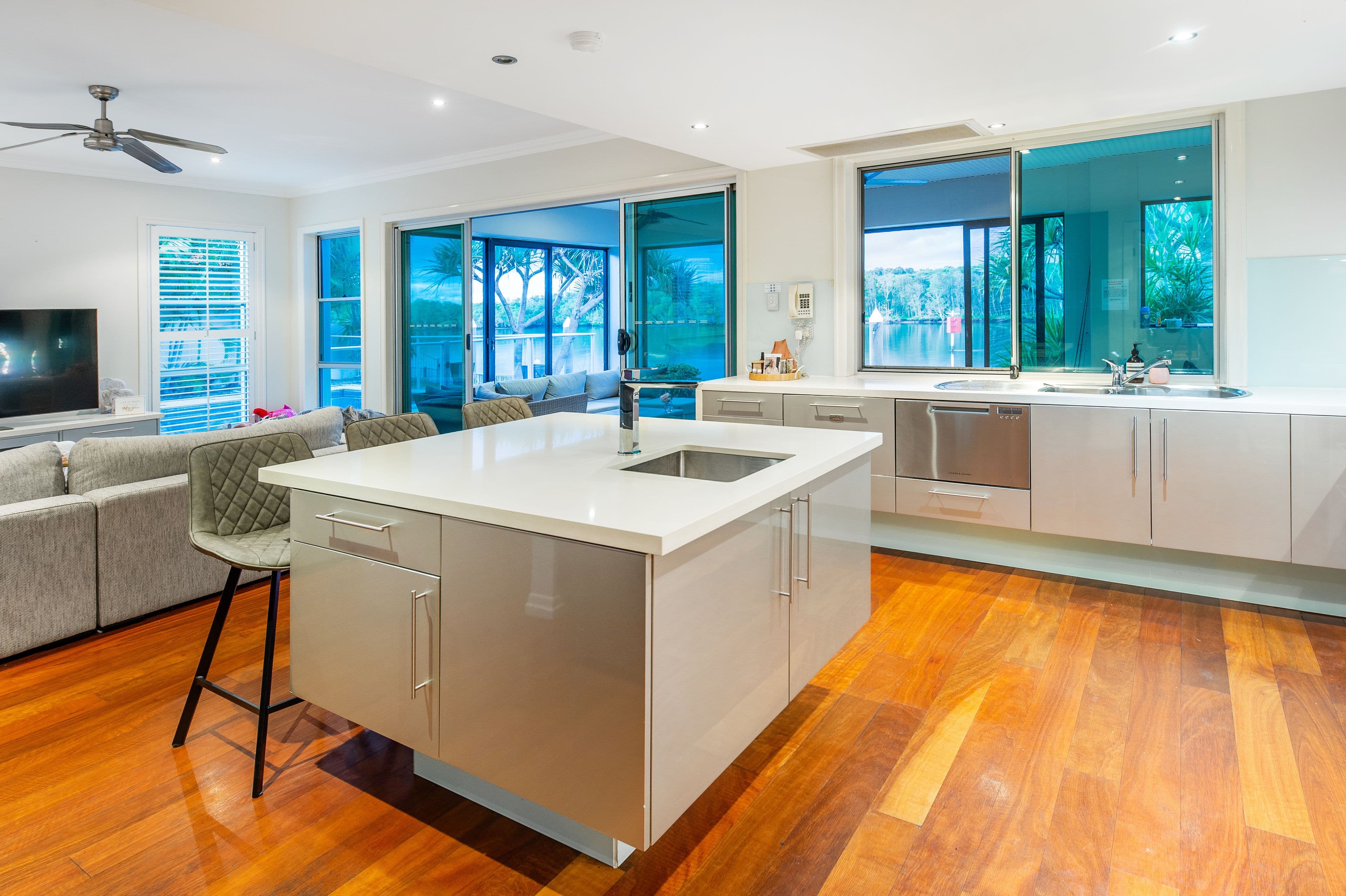 8091 Riverside Drive, Sanctuary Cove QLD 4212, Sanctuary Cove - Thumbnail 5