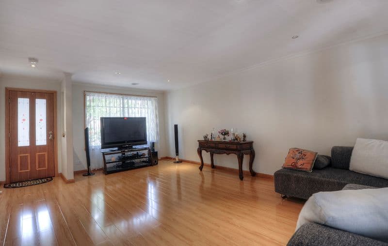2 Mardis Place, SOUTH MORANG VIC 3752, South Morang - Thumbnail 2
