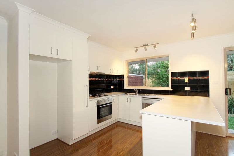 13 Normanby Street, HUGHESDALE VIC 3166, Hughesdale - Thumbnail 4