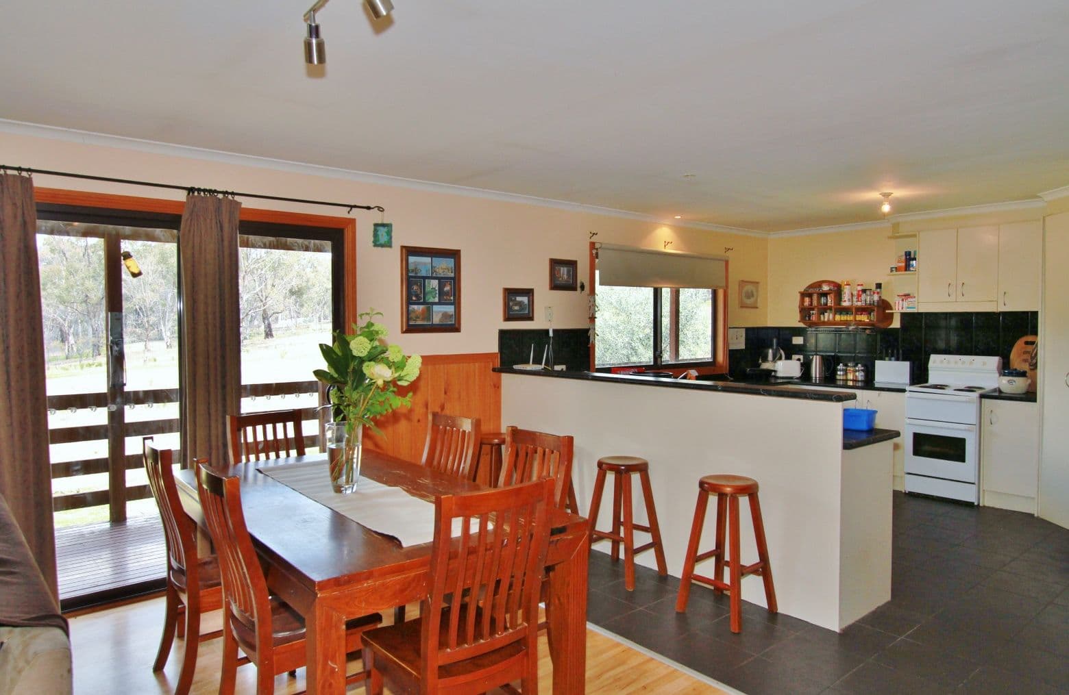 196 Kuhlemanns Track, Heathcote VIC 3523, Heathcote - Thumbnail 3