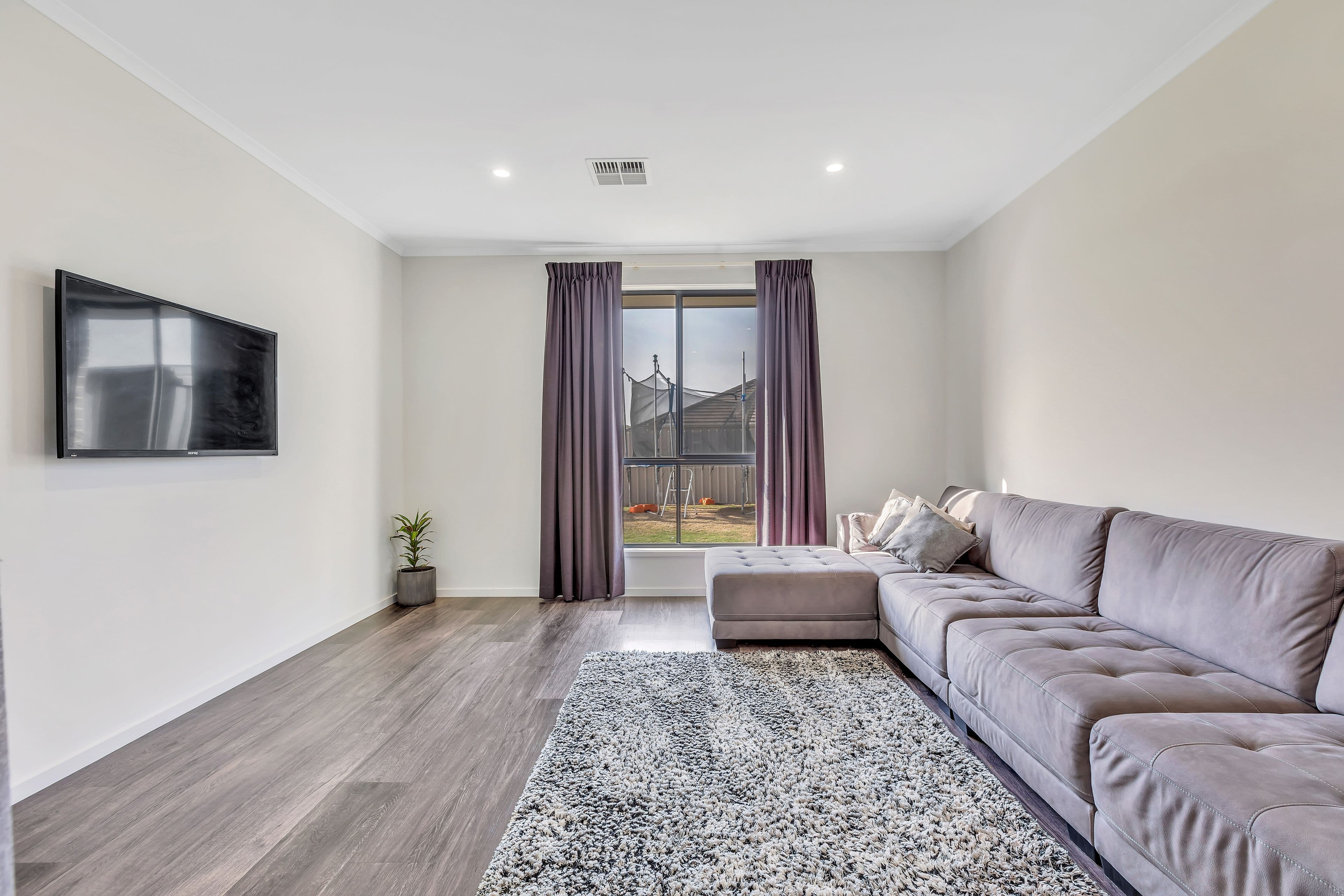 28 Davey Street, Strathalbyn SA 5255, Strathalbyn - Thumbnail 3