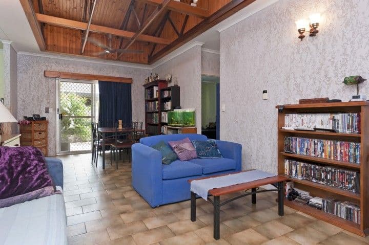 50 Kalymnos Drive, KARAMA NT 0812, Karama - Thumbnail 2