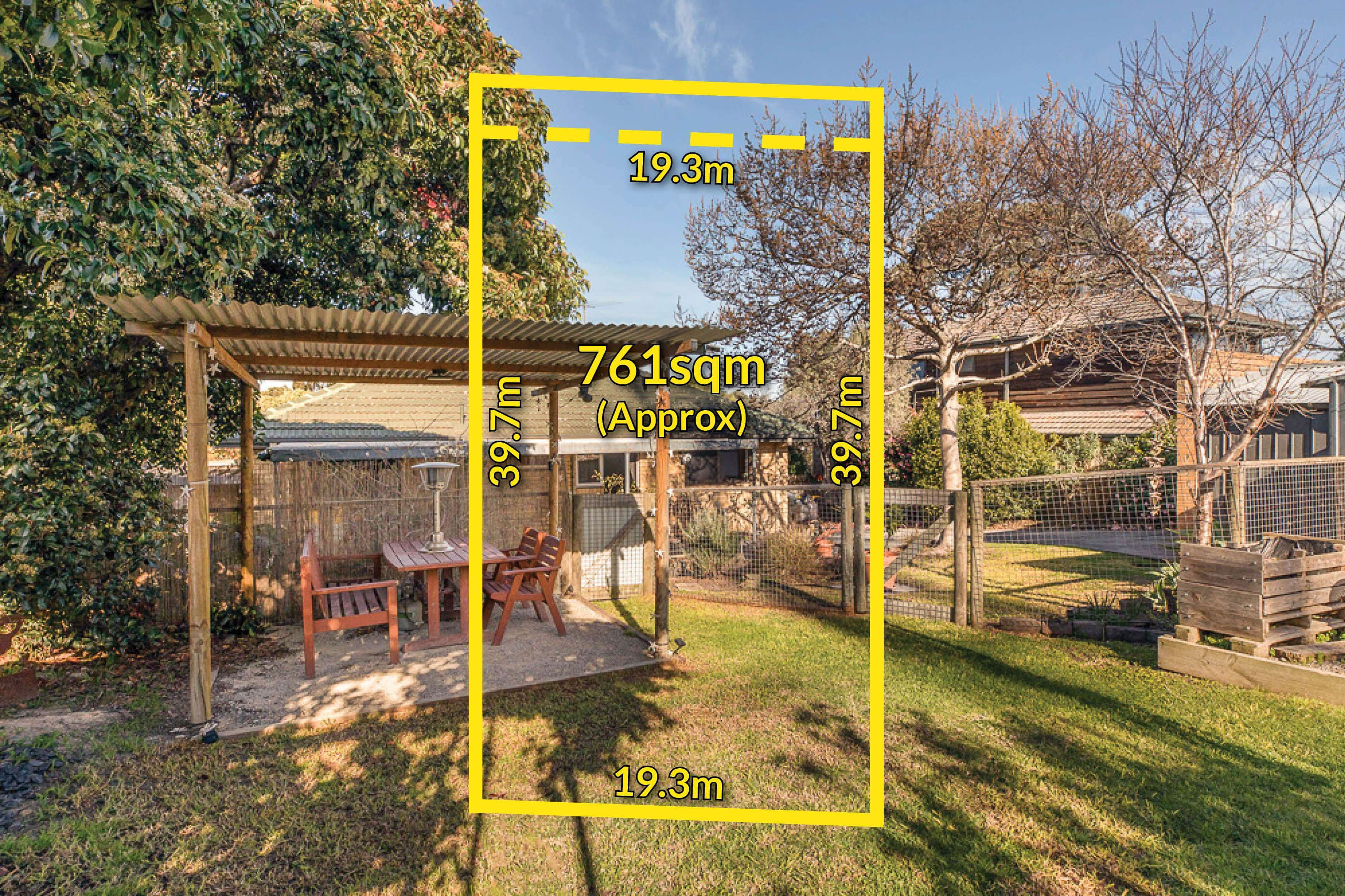 3 Griffiths Court, Mount Waverley VIC 3149, Mount Waverley - Thumbnail 2