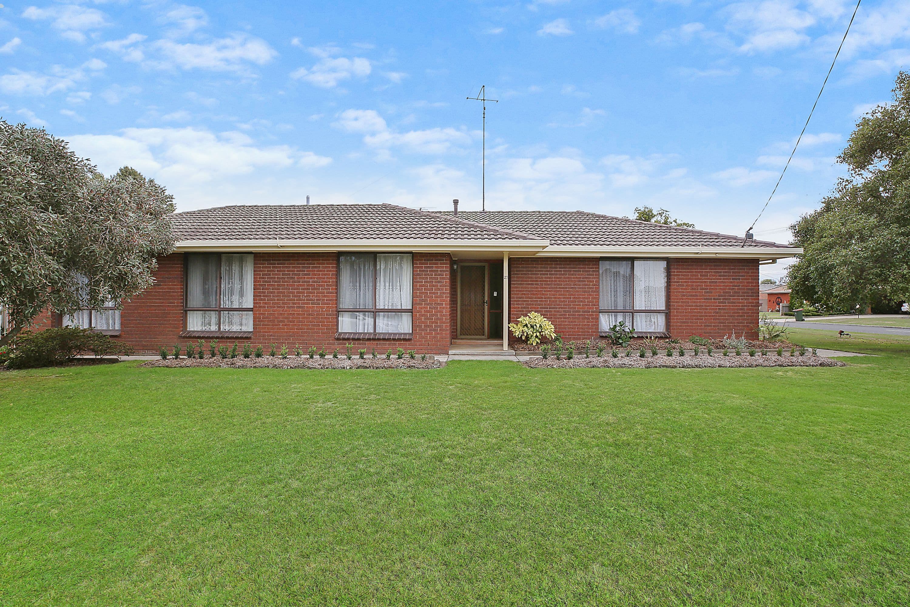 27 Begley Street, Colac VIC 3250, Colac - Thumbnail 5