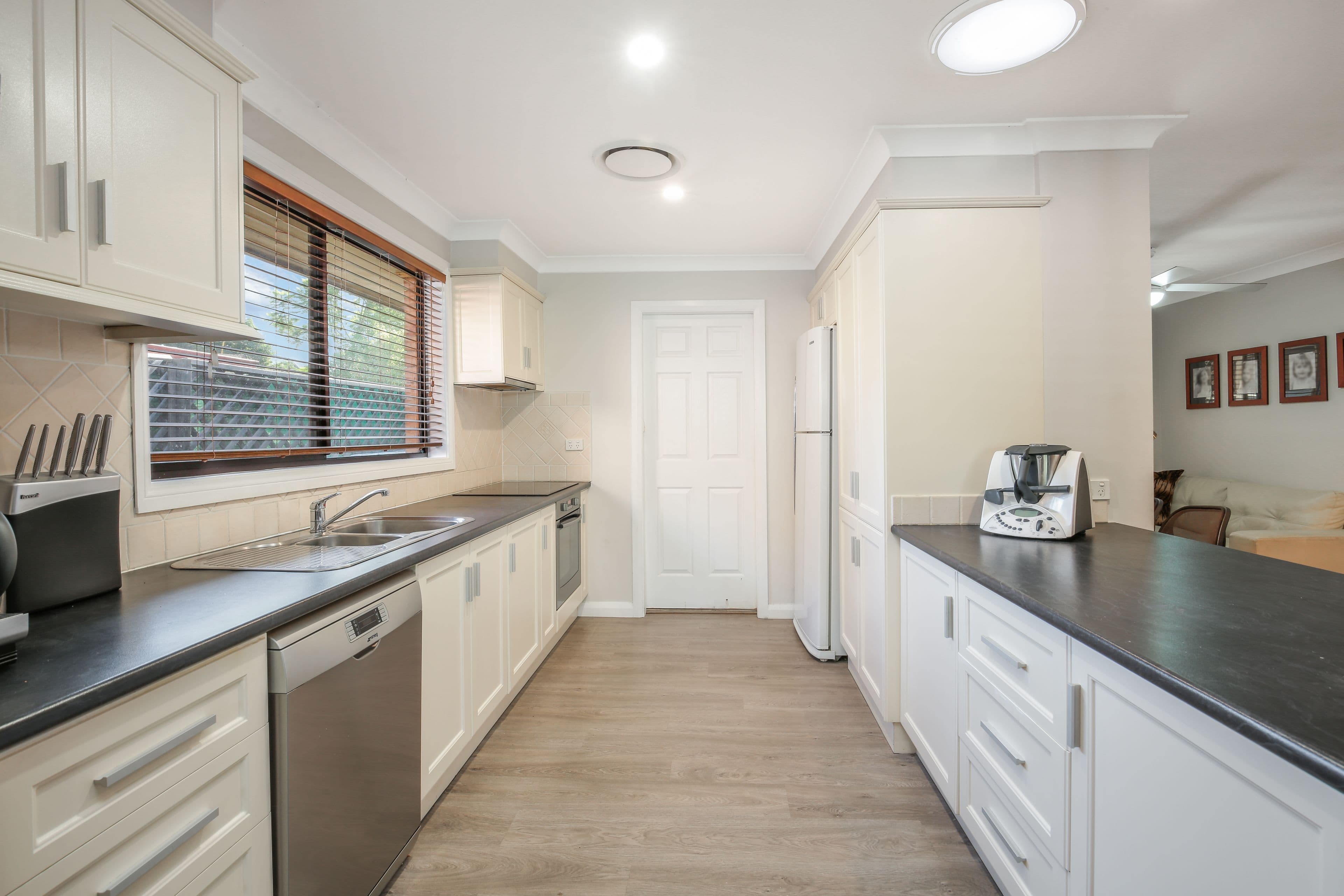 25 Plimsoll Street, McGraths Hill - Thumbnail 5