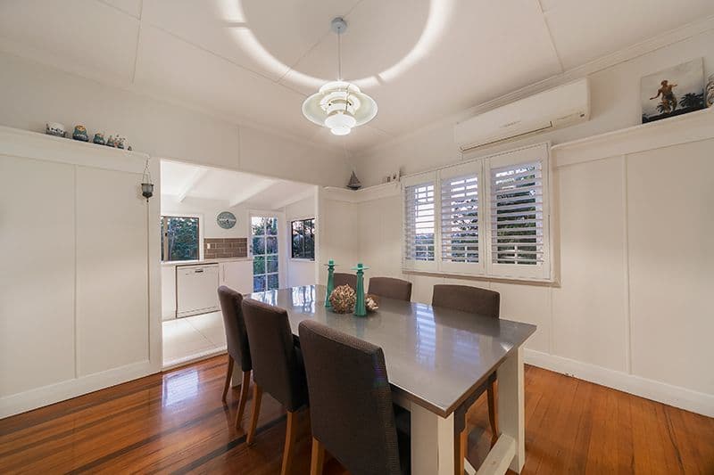 9 Lily Avenue, Yeronga QLD 4104, Yeronga - Thumbnail 5