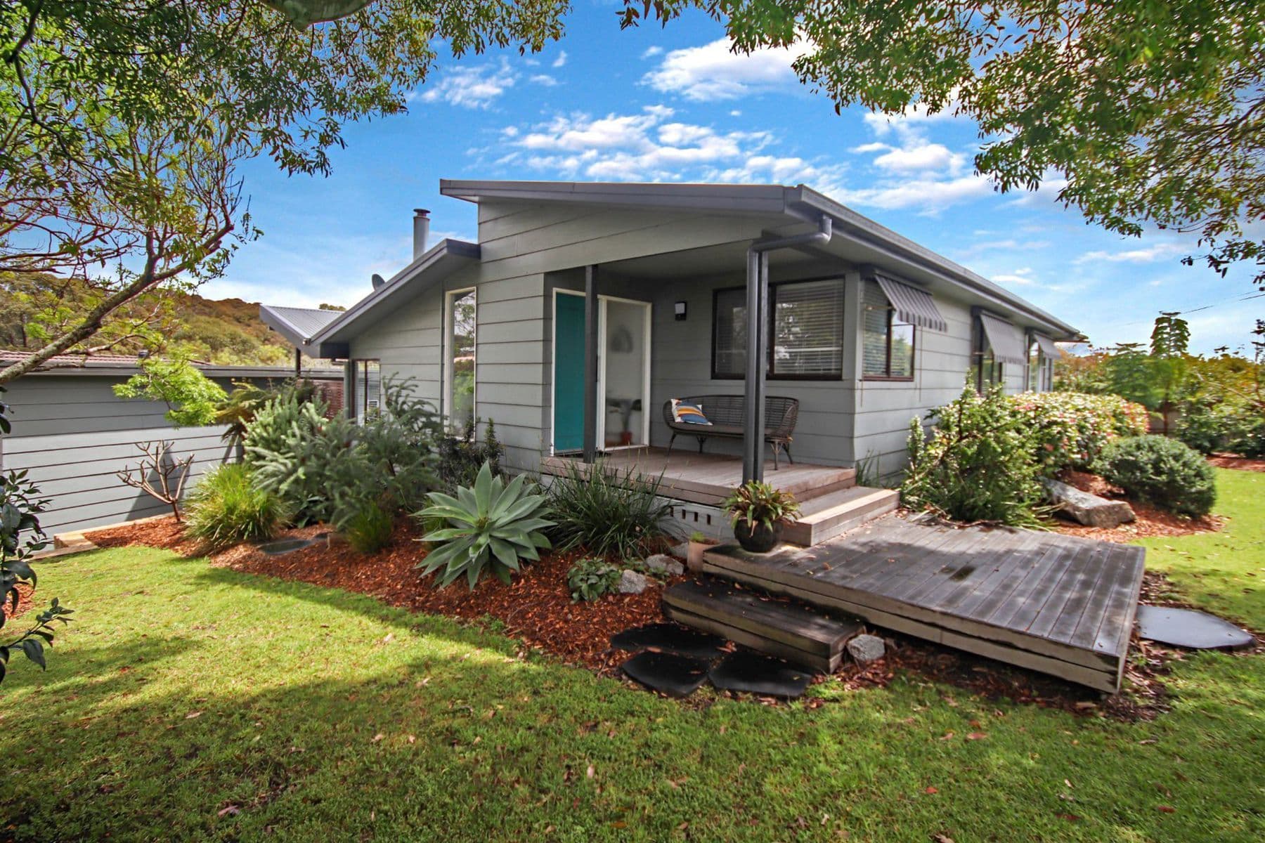 47 Montague Avenue, Kianga, Kianga - Image 1