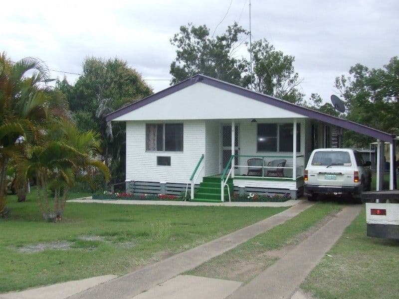 3 Burnham Street, MOURA QLD 4718, Moura - Image 1