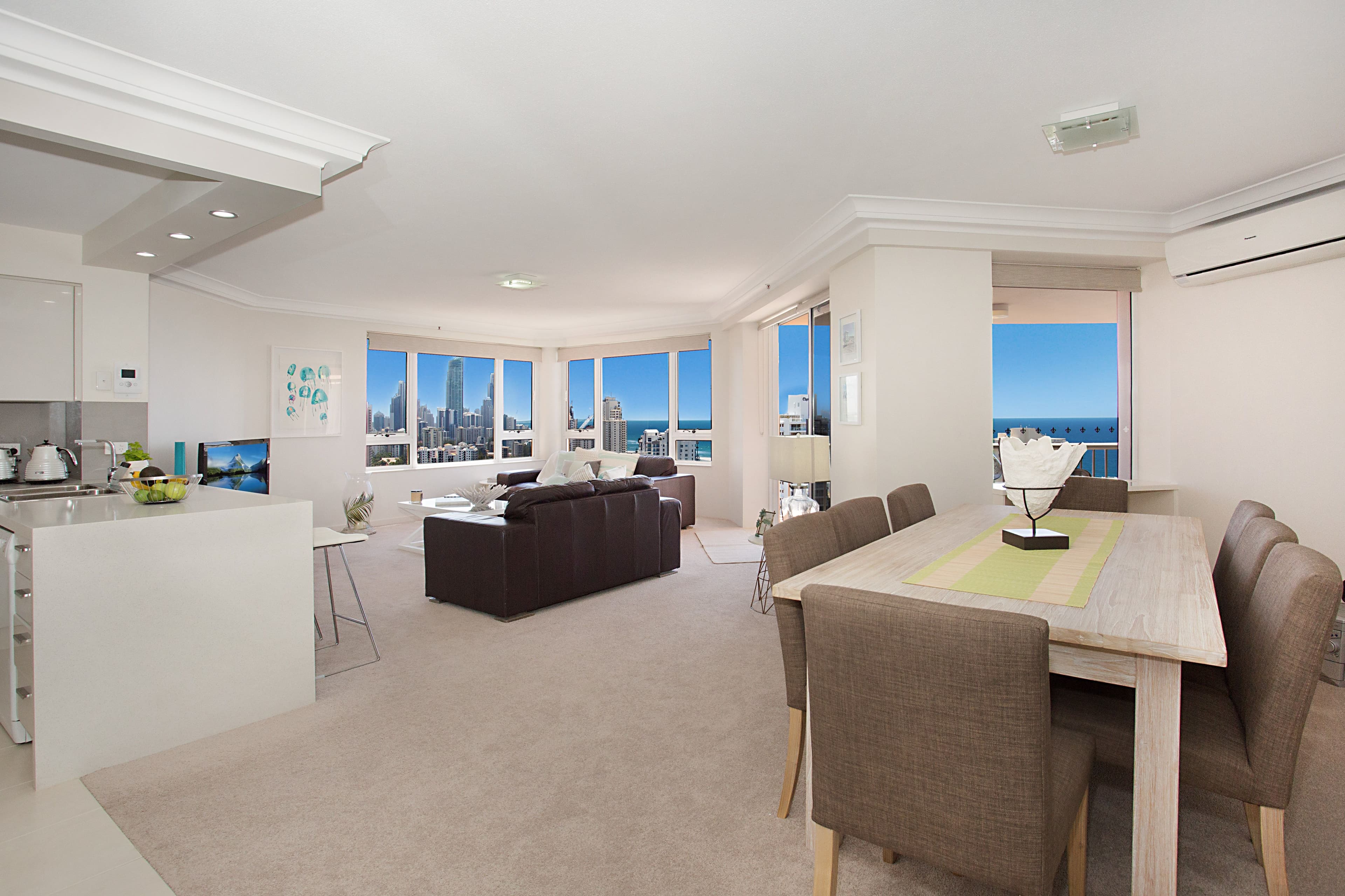 100 'Belle Maison' 129 Surf Parade, Broadbeach QLD 4218, Broadbeach - Thumbnail 3