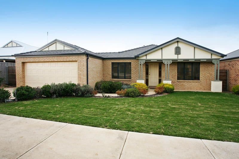 17 Hewat Drive, HIGHTON VIC 3216, Highton - Image 1