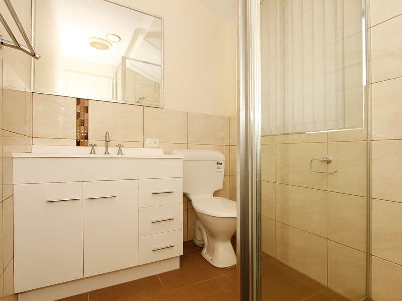 6b Crane Glen, BALLAJURA WA 6066, Ballajura - Thumbnail 5