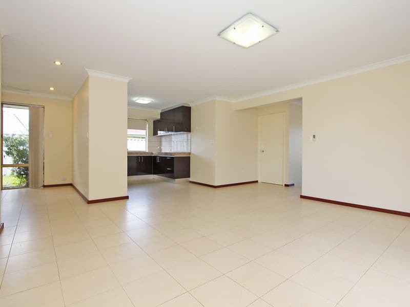 6b Crane Glen, BALLAJURA WA 6066, Ballajura - Thumbnail 8