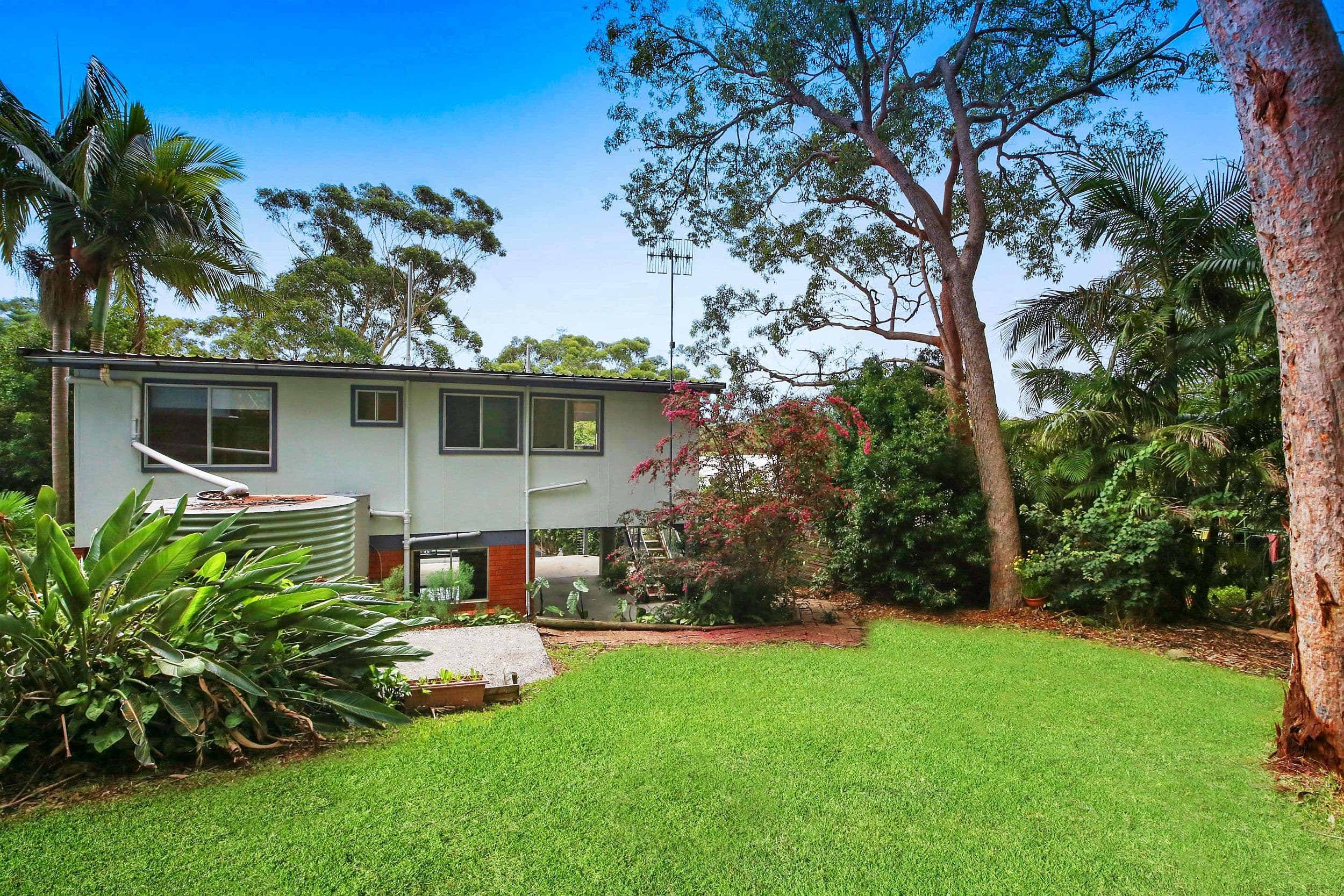498 The Scenic Road, Macmasters Beach - Thumbnail 6