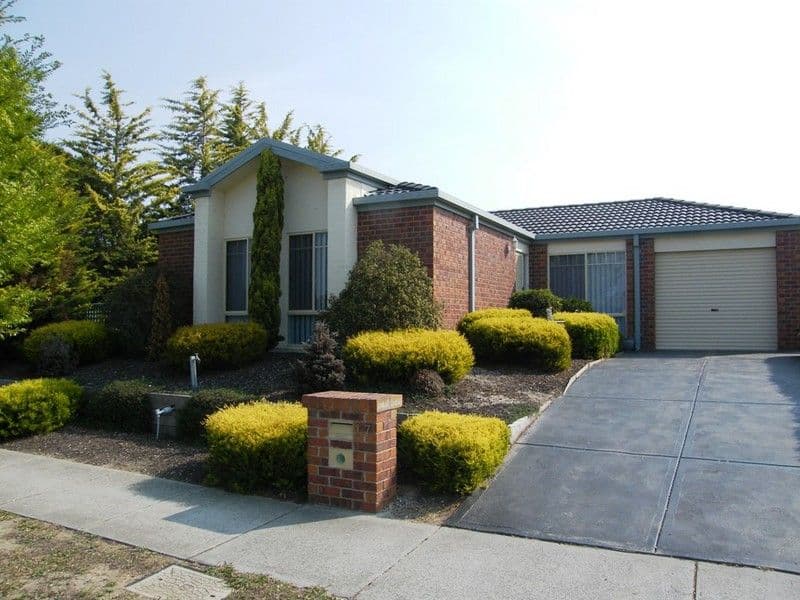 17 Abercairn Drive, NARRE WARREN SOUTH VIC 3805, Narre Warren South - Image 1