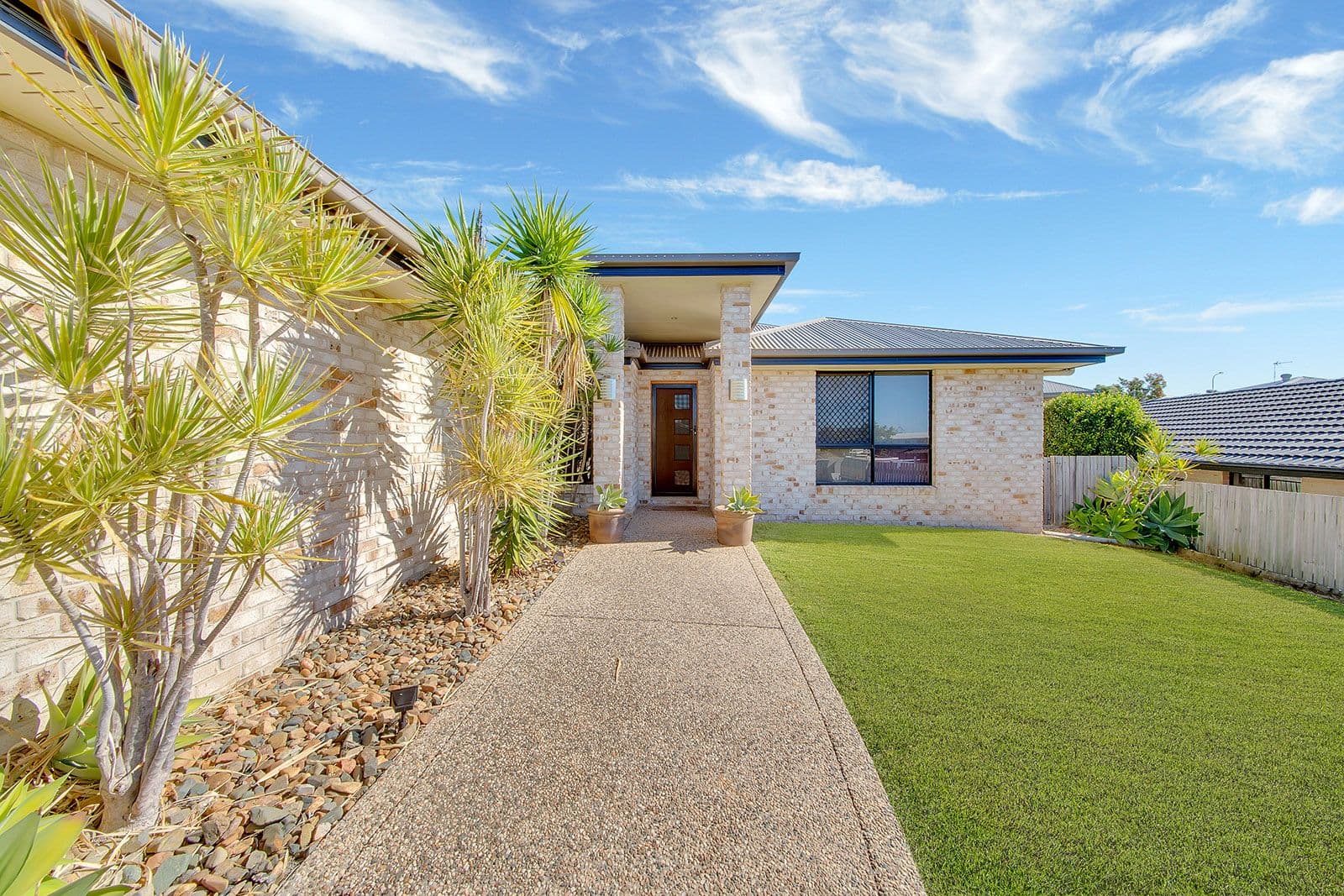 7 Viewpoint Way, New Auckland QLD 4680, New Auckland - Image 1