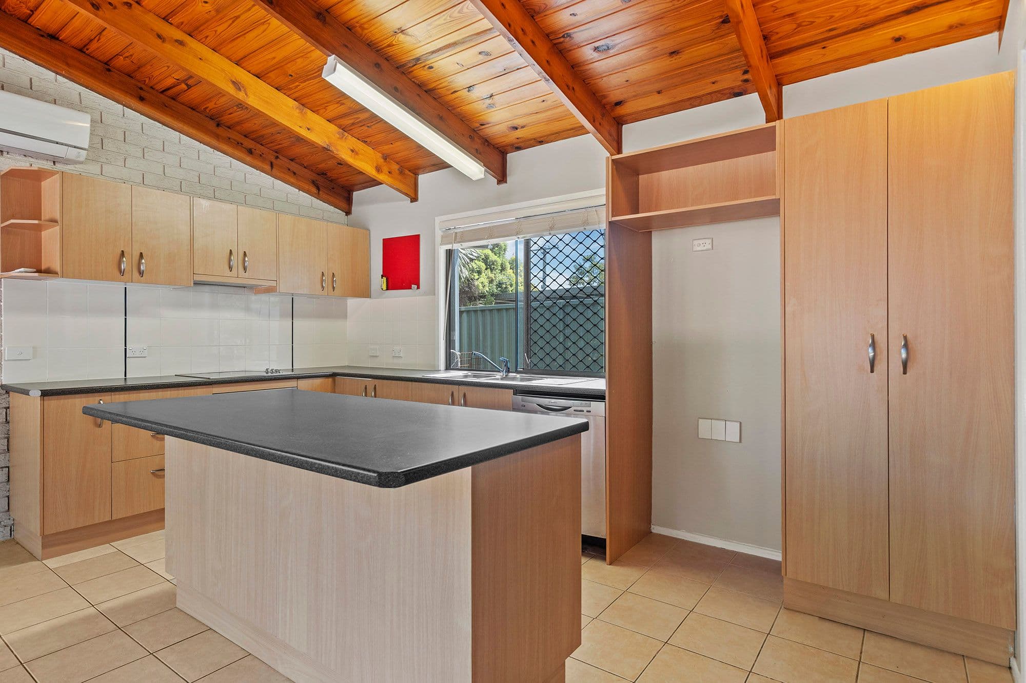 1 Boambillee Street, Thorneside QLD 4158, Thorneside - Thumbnail 8