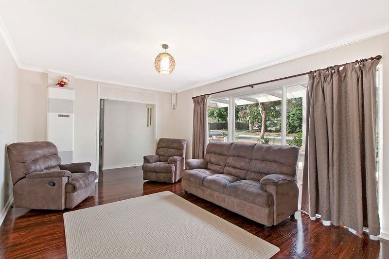 12 Laver Avenue, GULFVIEW HEIGHTS SA 5096, Gulfview Heights - Thumbnail 6